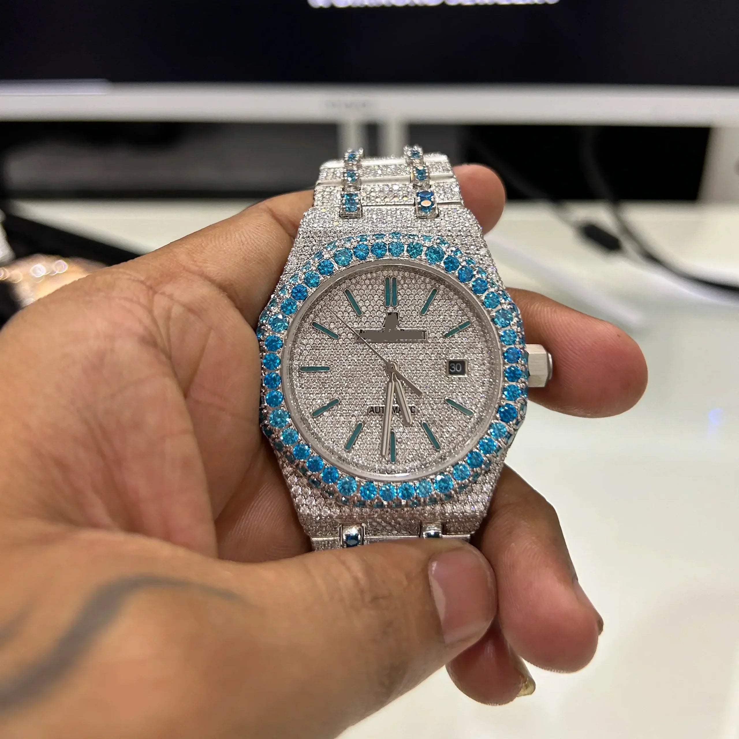Moissanite Watch Supplier